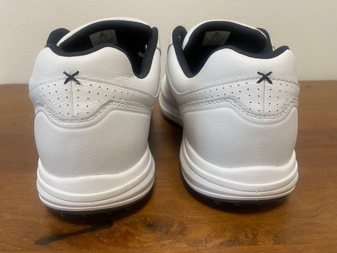 TravisMathew　クウェーター ゴルフシューズ　スパイクレス　29.5