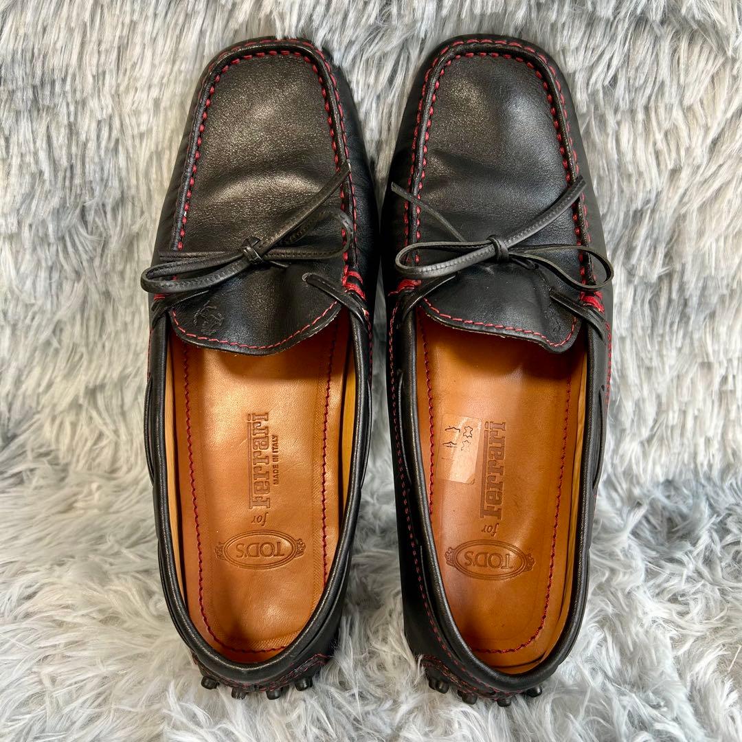 【希少☆コラボ限定】トッズ×フェラーリ ドライビングシューズ イタリア製