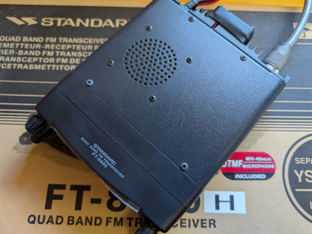 STANDARD FT-8900H クワッドバンドトランシーバー