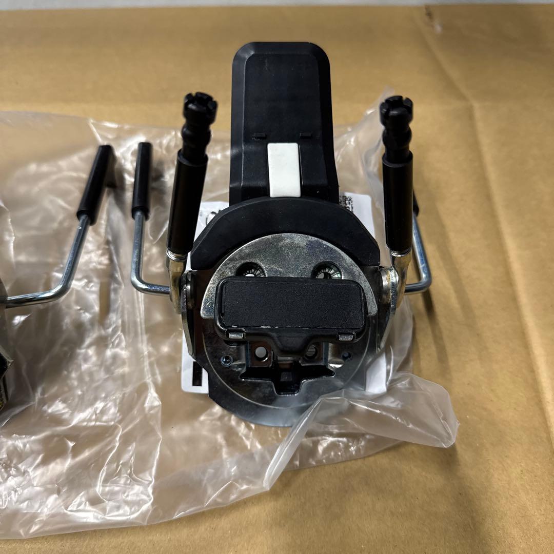 K*n様 LOOK　ルック　PIVOT　ブレーキのみ　115未使用