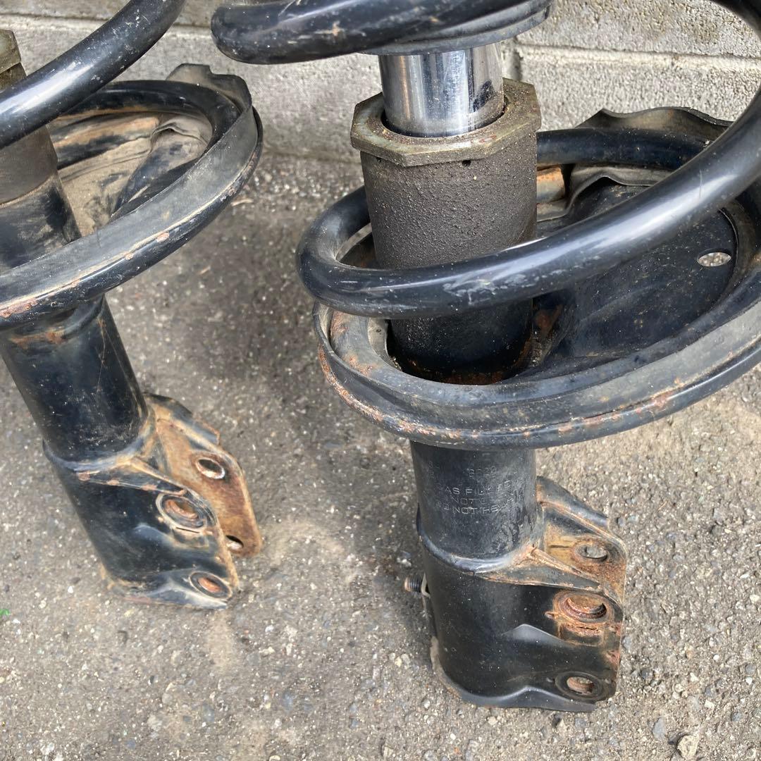 KumaKuma　　ct9a ランエボ7純正ショック ジャンク品