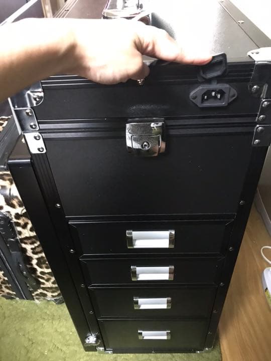 ネイルデスクスツケイス新品