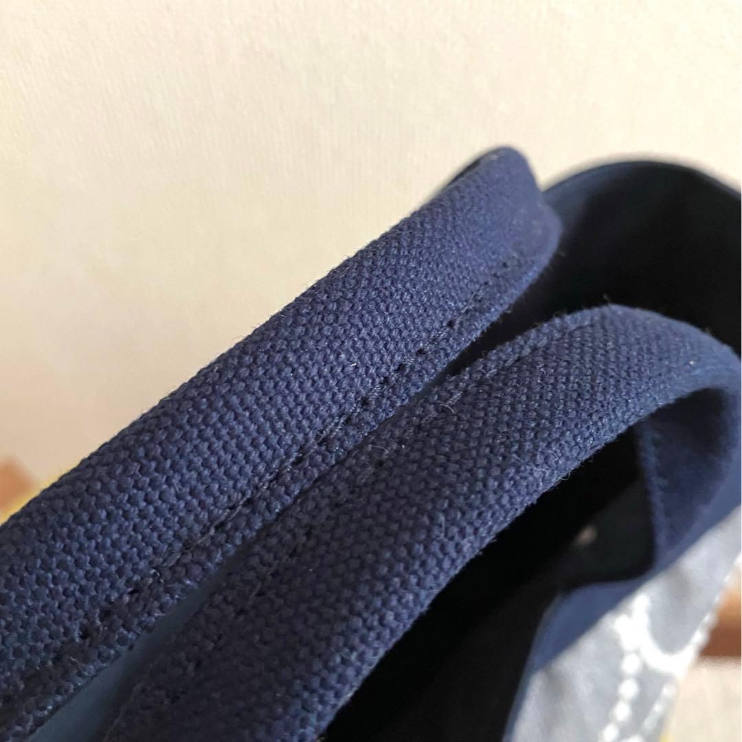 トートバッグ　ネイビー