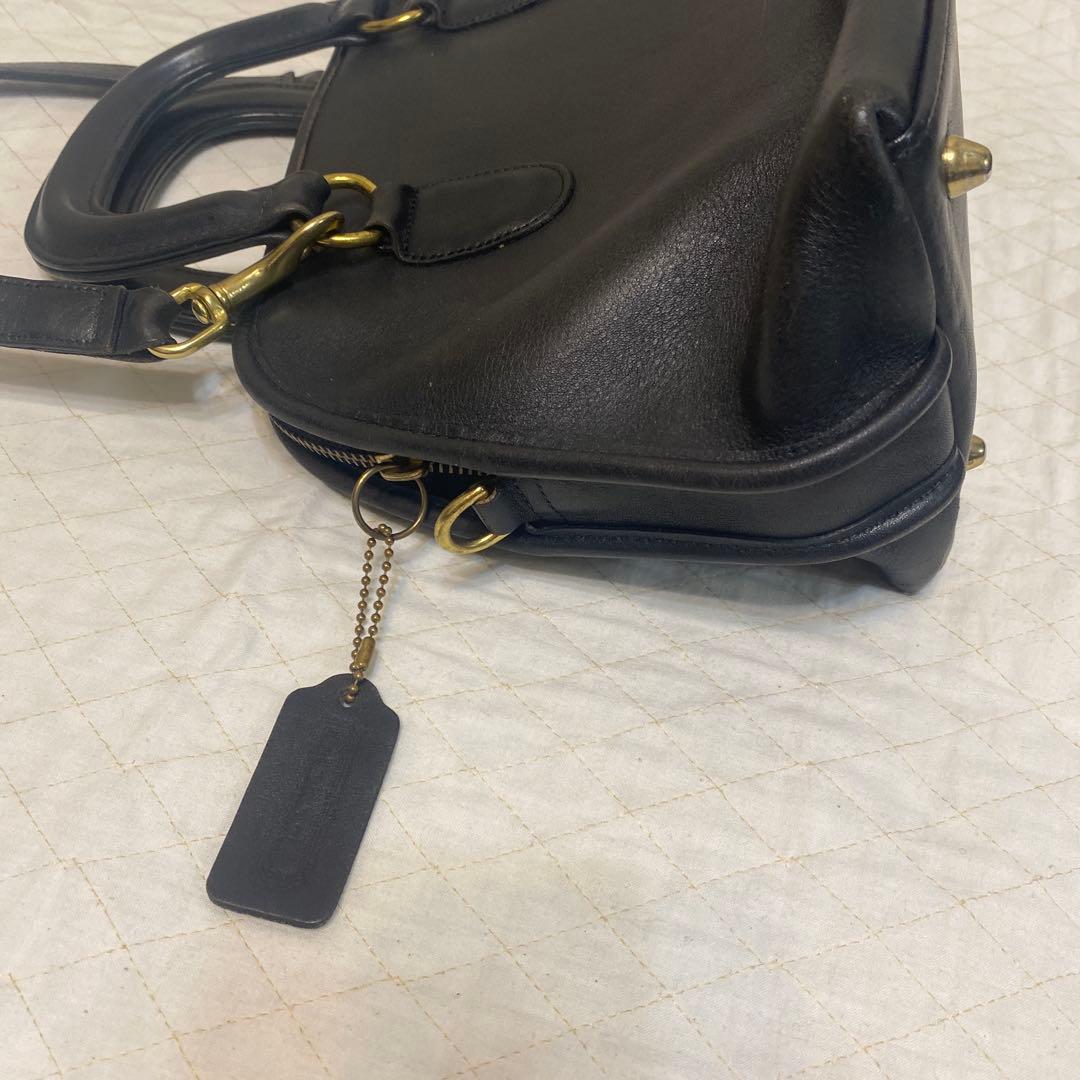 ハンドバッグ　ショルダーバッグ　オールドコーチ　黒　本革