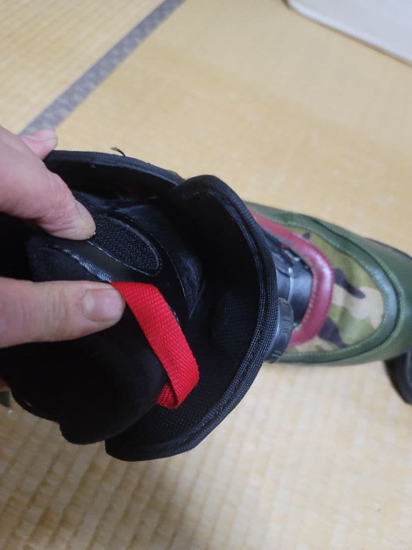 スノーボードブーツ