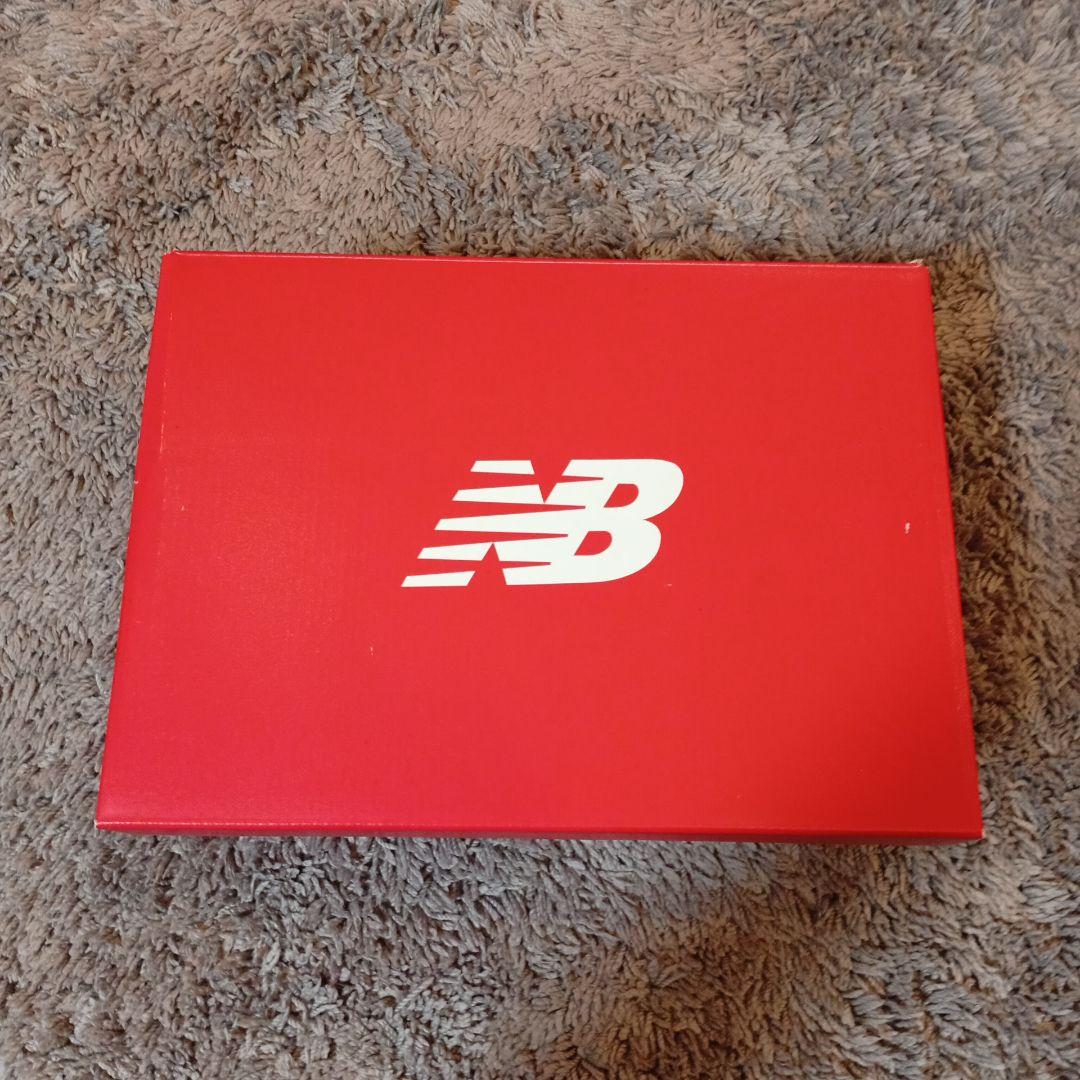 安全靴　New Balance ニューバランス　レッド 新品