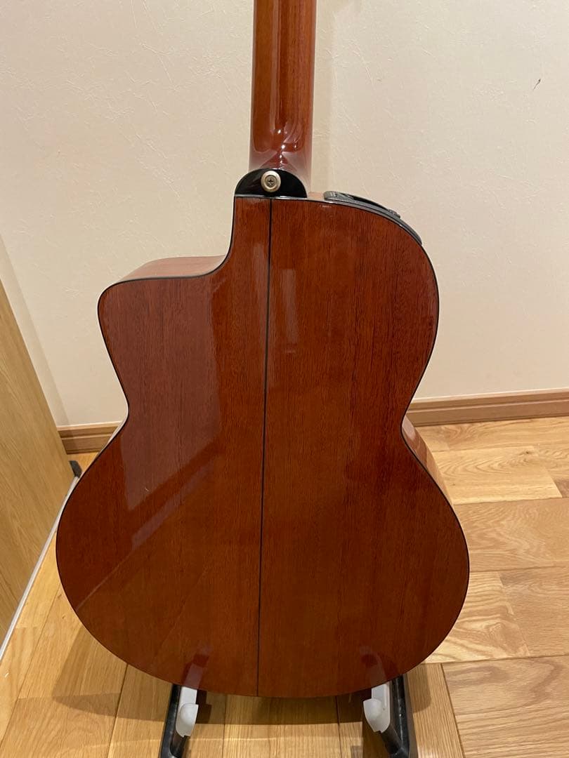 Takamine エレガット　クラシックギター　PTU608n