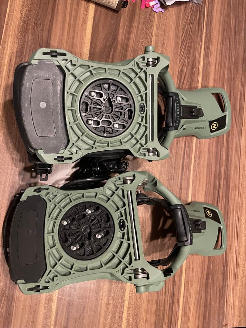 か*う様 NIDECKER ナイデッカー　スーパーマチック Lサイズ