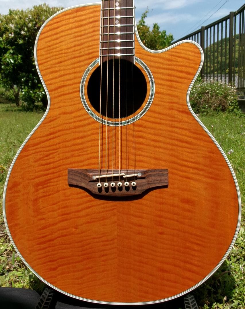 美品！2016年 Takamine PTU121C-VN　日本製・ハンドクラフト