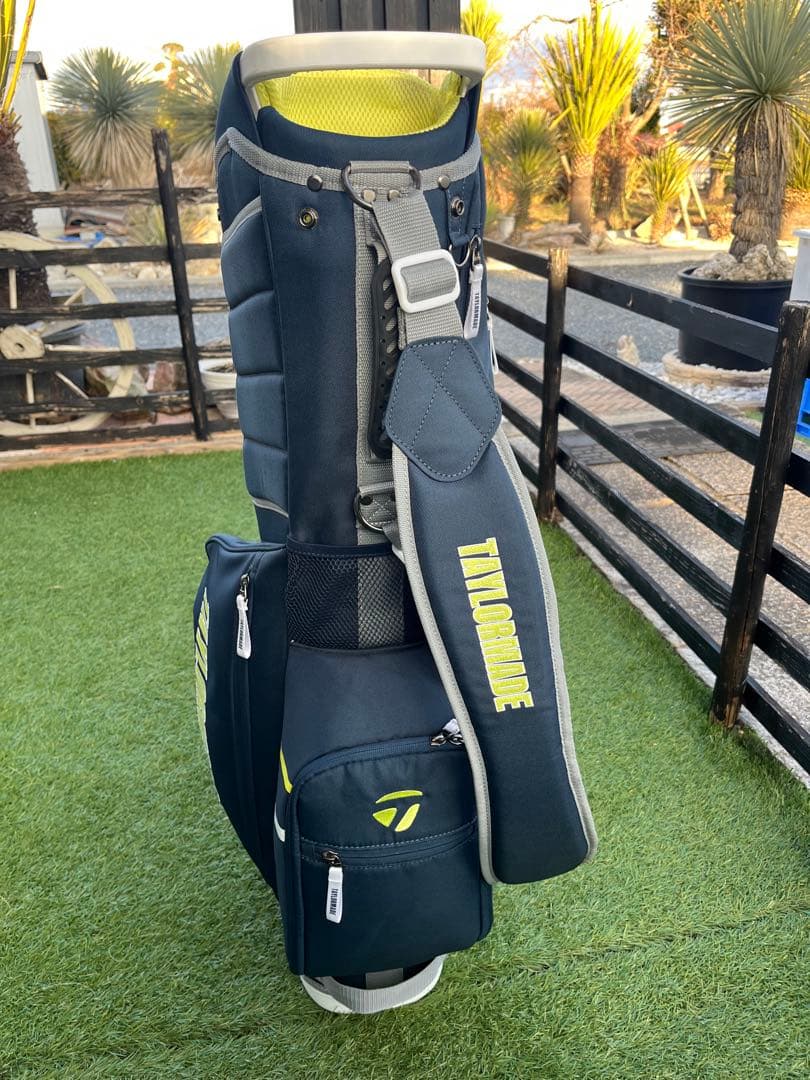 テーラーメイド スタンド式キャディバッグ 9.0型