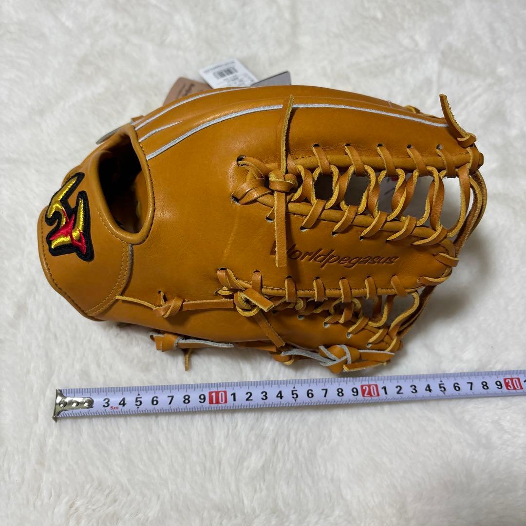 定価税込42900円！ワールドペガサス　硬式軟式兼用　内野手用新品未使用