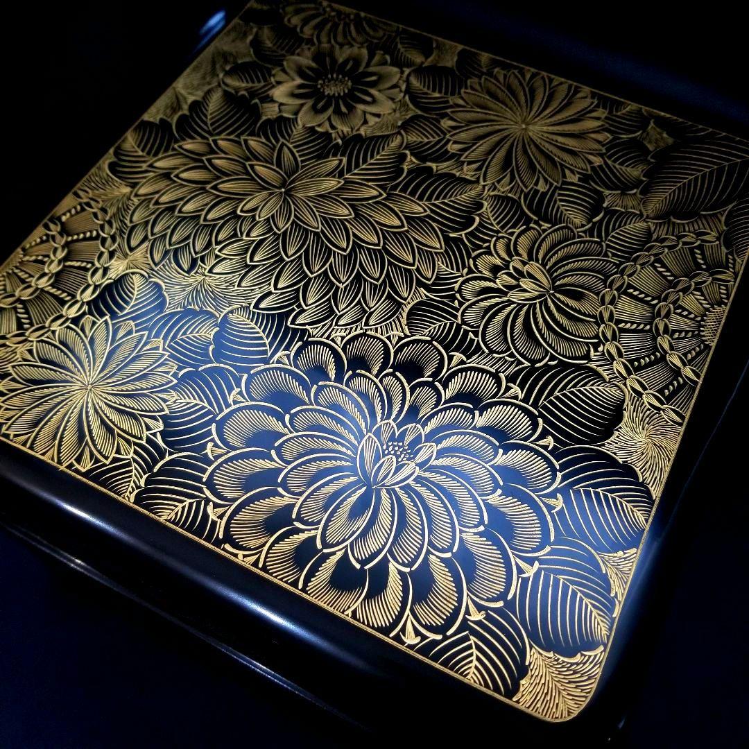極美品未使用 輪島塗 布着本堅地 二段重 黒漆 極上菊詰 沈金 蒔絵 重箱 ①