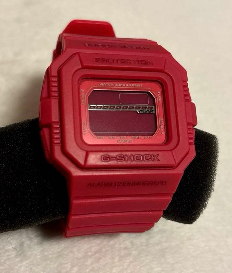 G-SHOCK ピンク 腕時計