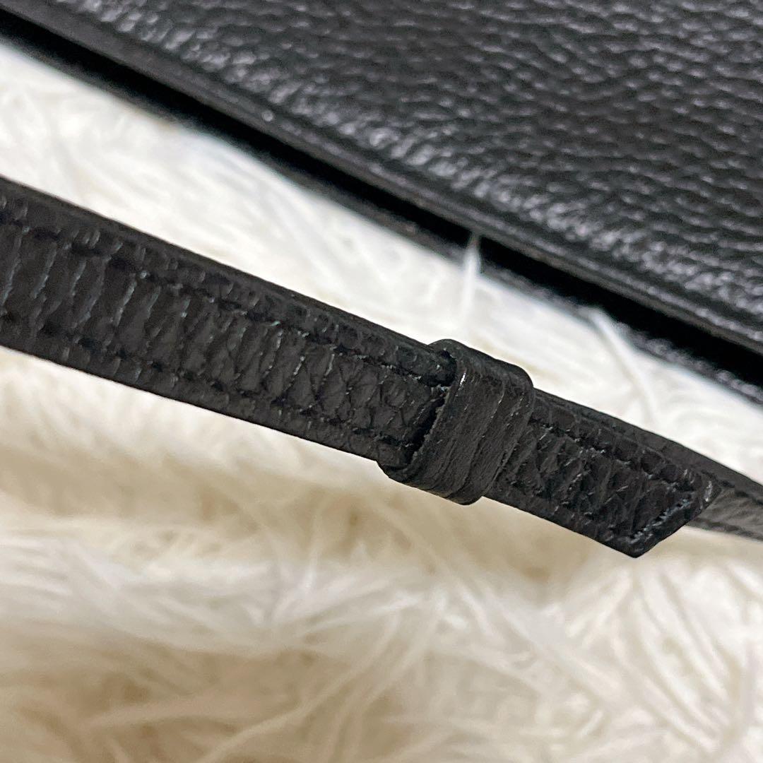 美品　HushTug サコッシュ ショルダーバッグ 本革　ブラック