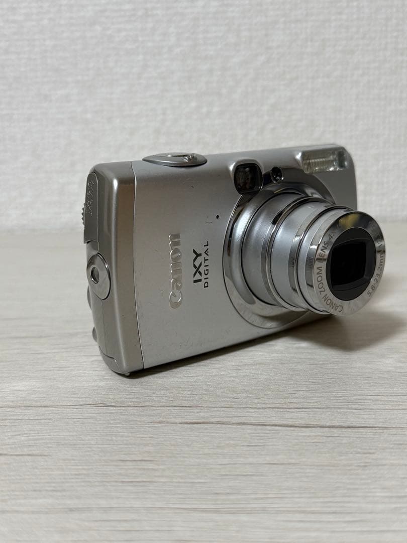 Canon IXY DIGITAL 810 IS PC1235 本体と付属品