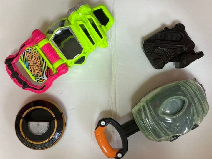 新着！断捨離まとめ売り　仮面ライダー変身ベルトset