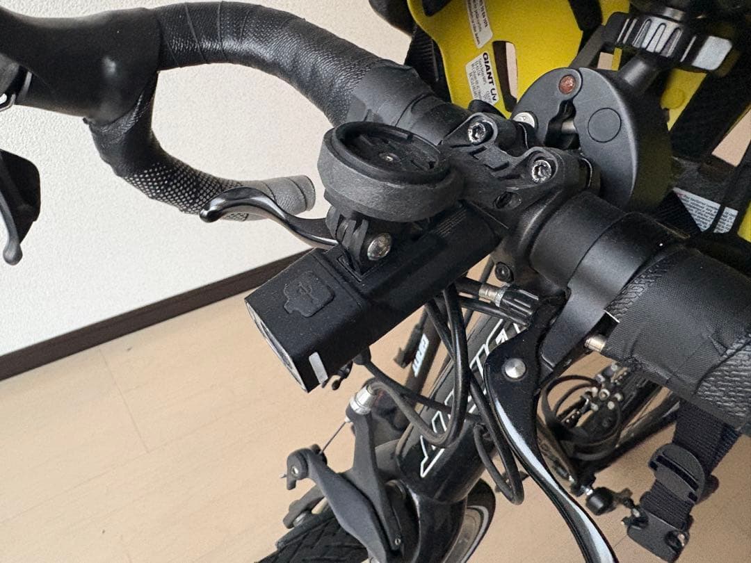 GIANT ロードバイク ヘルメット付き