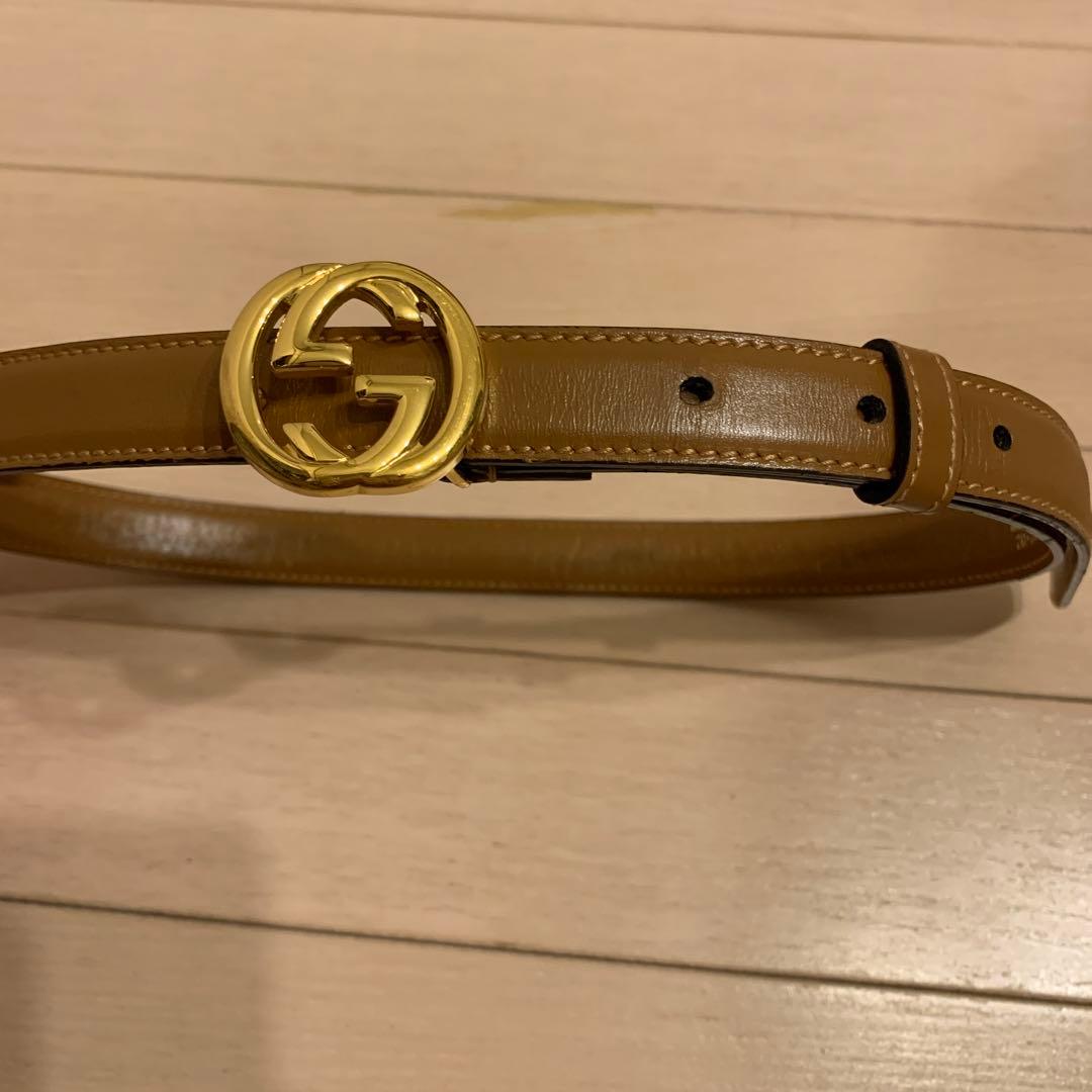 GUCCI ブラウンレザーベルト 70.28