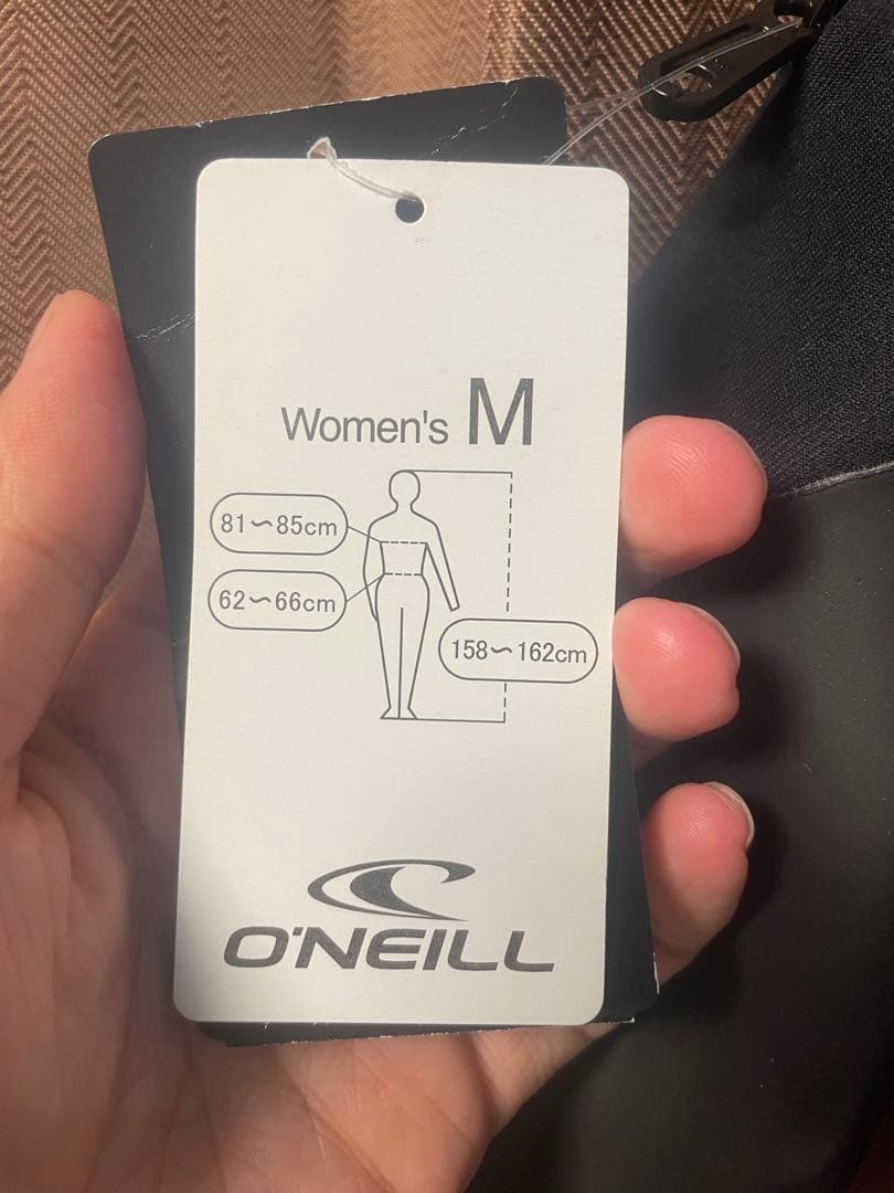 【新品】タグ付きO'Neill ウェットスーツ　WOMEN 5/3mm Mサイズ