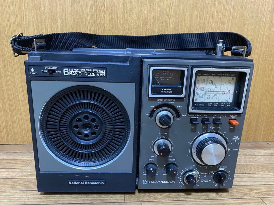 ラジオ・コンポ National Panasonic 6 Band RF-1188