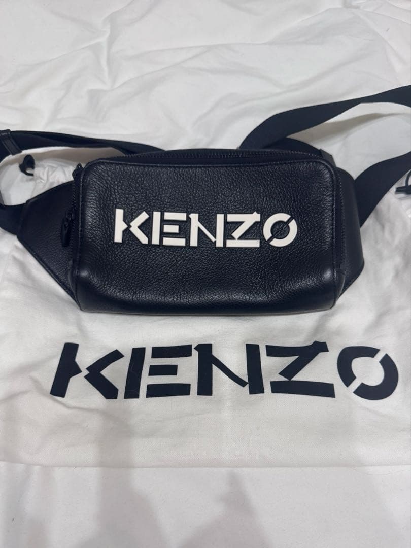【美品】KENZO レザーバック　カバー付き