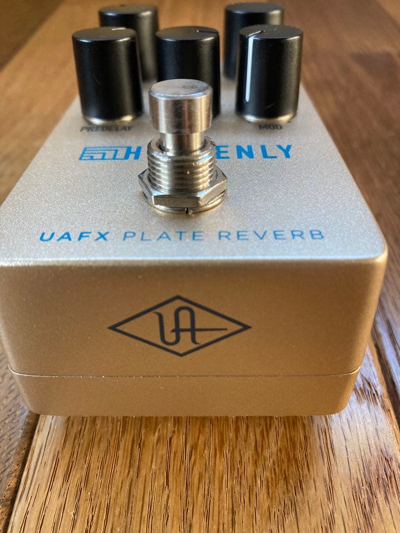 ギター UAFX HEAVENLY PLATE REVERB