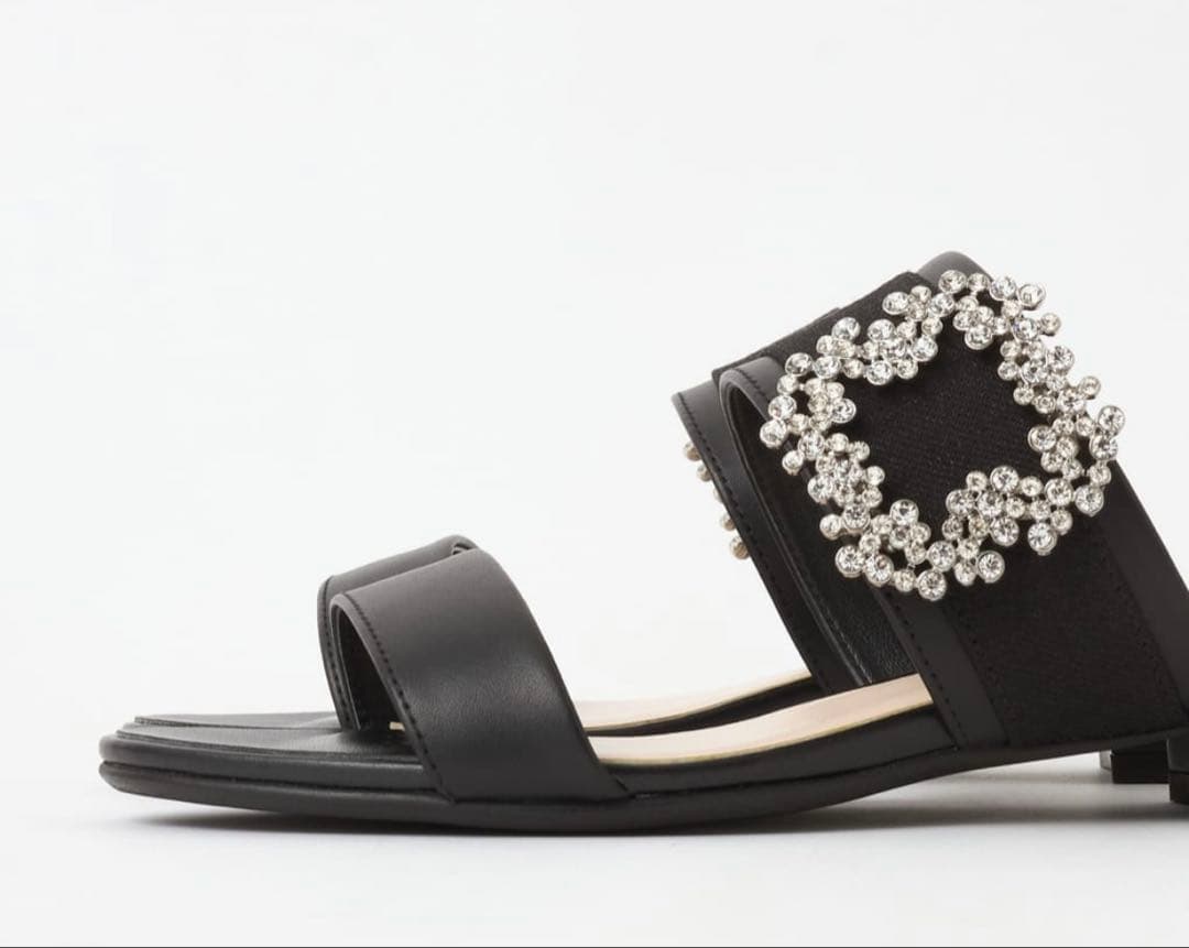 美品　DIANA ビジューバックルミュール　サンダル　Lサイズ