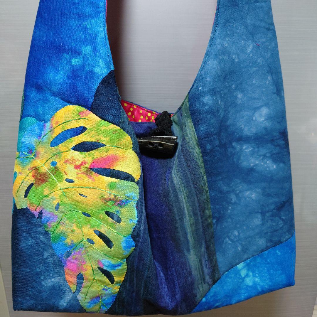 ハワイアンキルトのショルダーバック