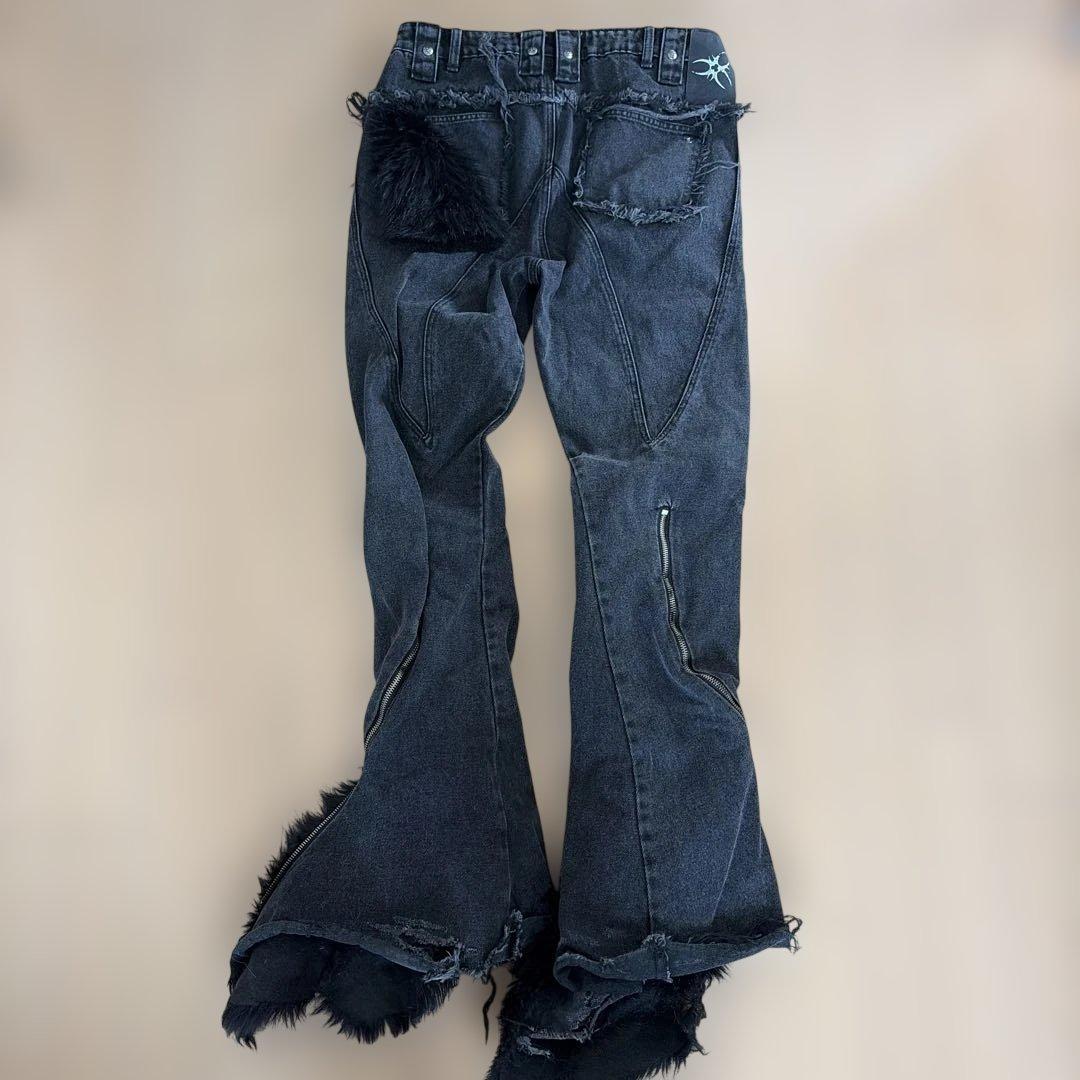 パンツ cozy worldwide fur flare jeans