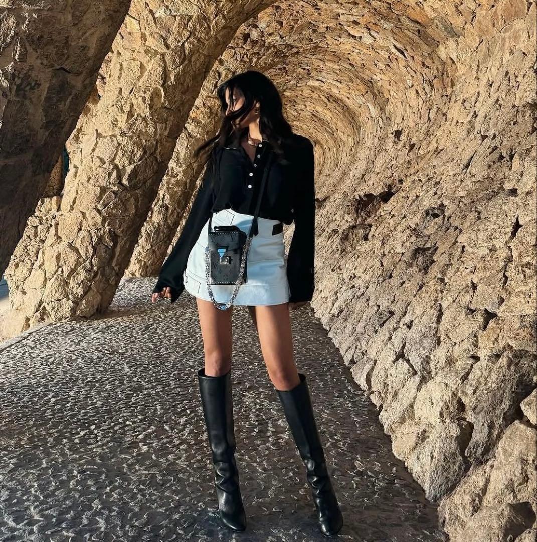 メルカリ祭価格！　ルイヴィトン　ロングブーツ