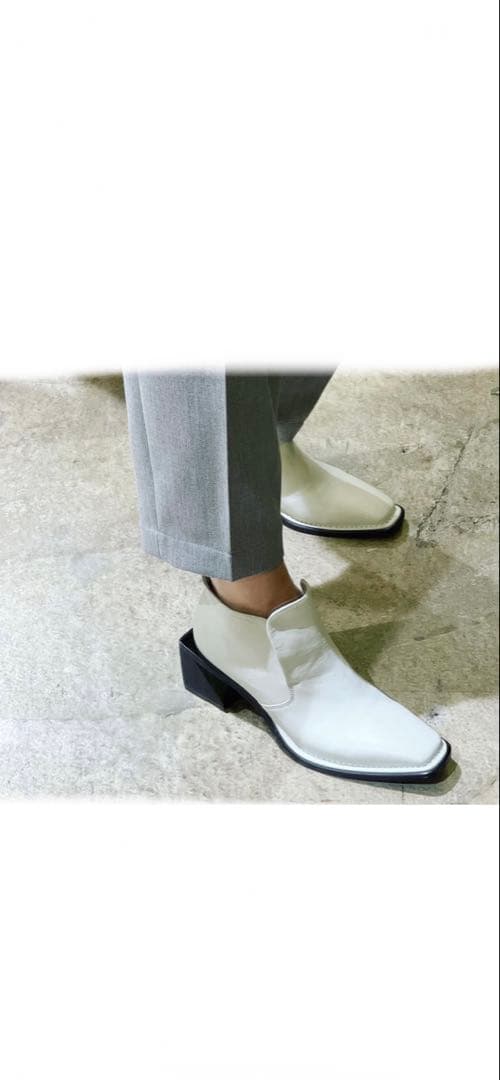 ご購入者さま決まりました。Ph7 ピアカッテ　ホワイトレザー アンクルブーツ39