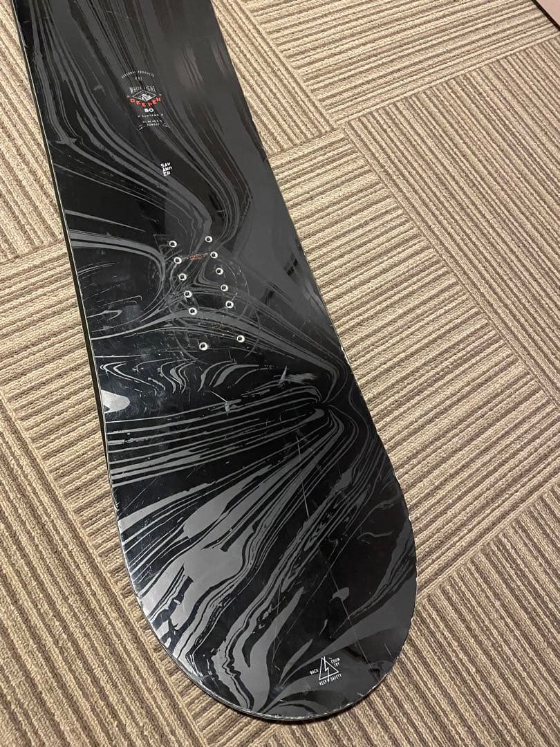 パウダースノーボード とビンディング付き