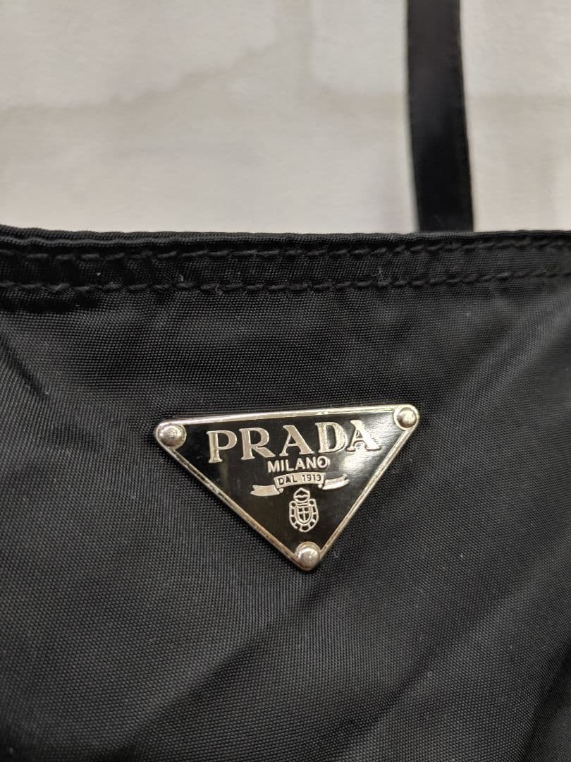 クロボボPRADA　トートバッグ　ハンドバッグ　白タグ　三角ロゴ　ナイロン