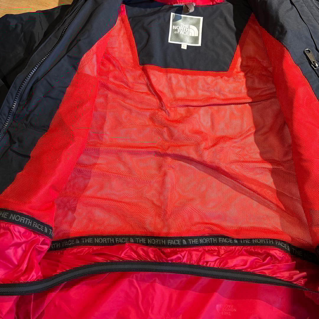 THE NORTH FACE ネイビーx レッド ジャケット 白ニット帽セット