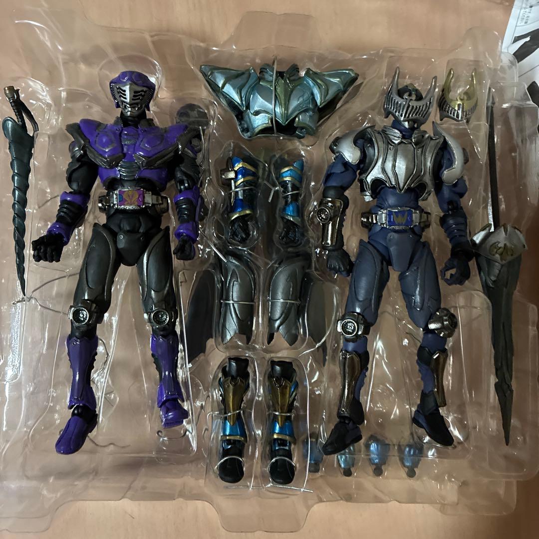 SIC 仮面ライダー　ナイト 王蛇　vol.24 フィギュア　取説あり