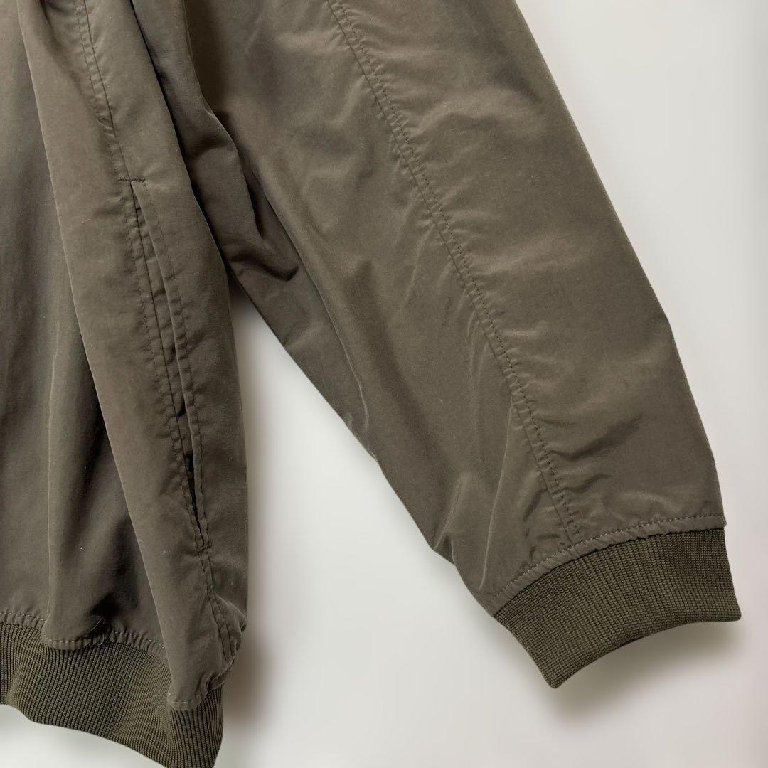 【美品】サウナイキタイ　めちゃでかクルーネック　⭐︎　カーキ