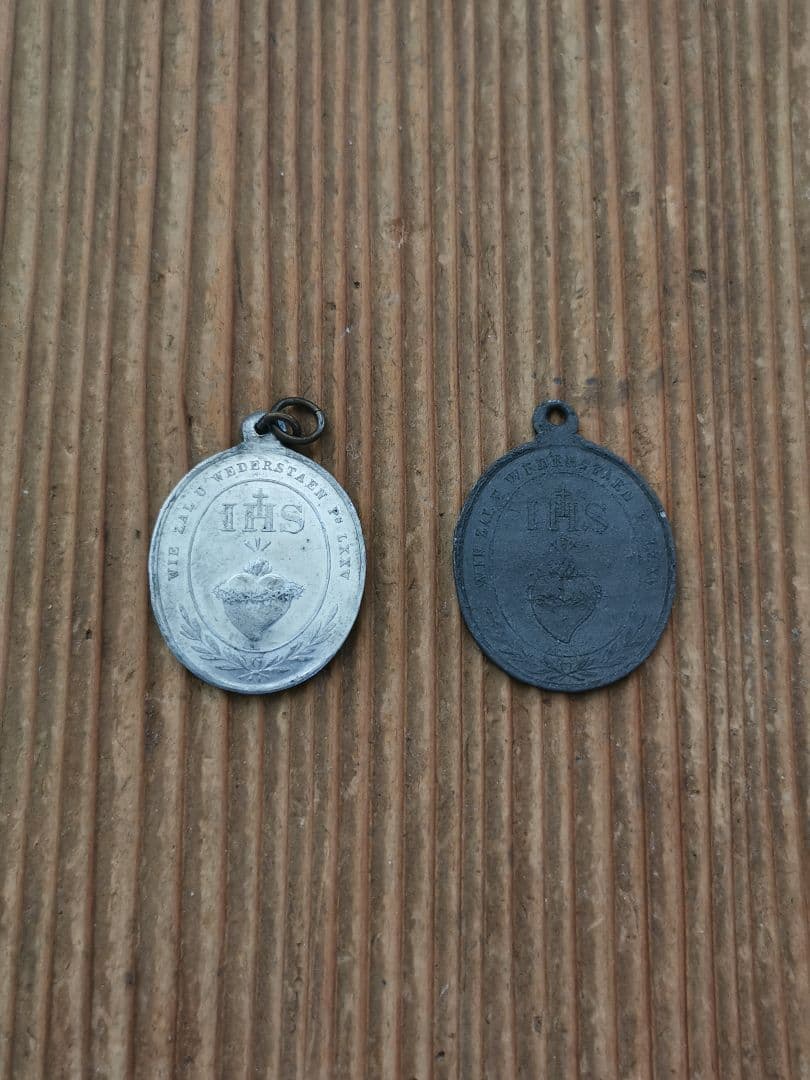 1854年アンティーク ザビエル＆キリストの心臓 異素材ラージメダイ ペアセット