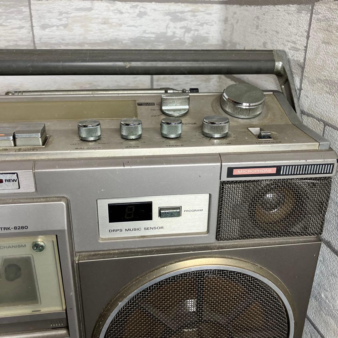 日立 ラジカセ　TRK-8280 希少　昭和レトロ