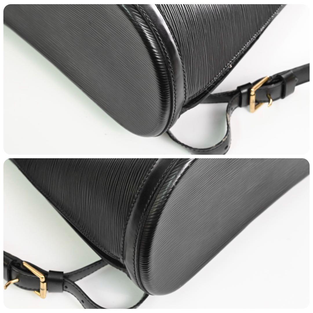 【極美品】ルイヴィトン　エピ　リュックサック　ブラック　黒　レザー　トートバッグ