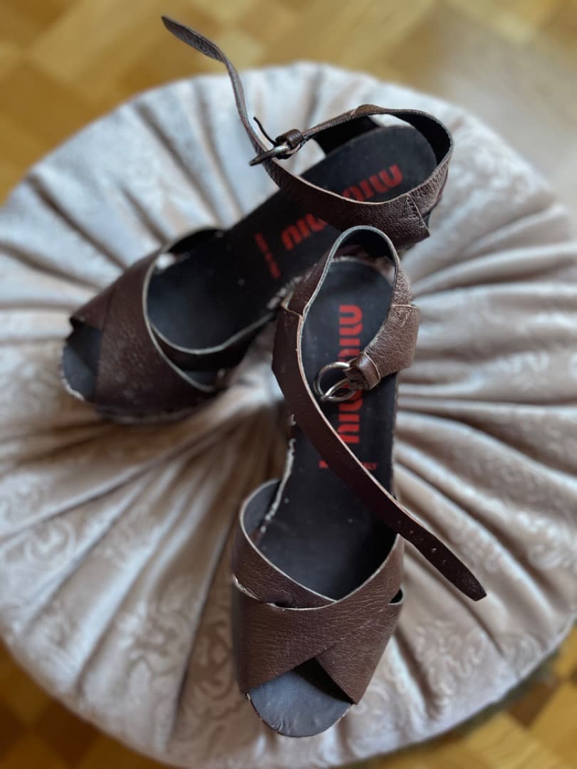 ミュウミュウ　ウェッジサンダル