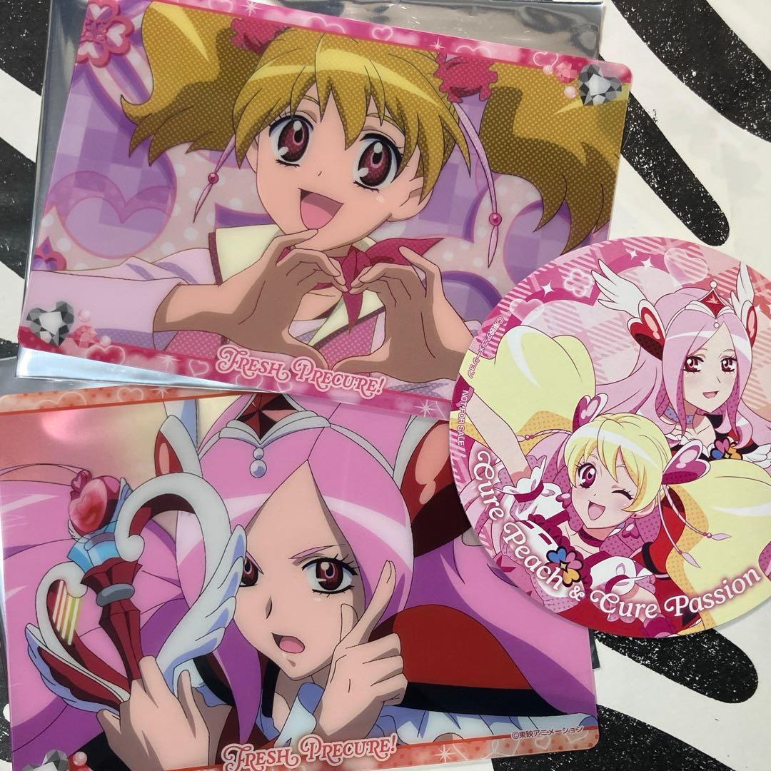 フレッシュプリキュア　カフェ　キュアピーチ　キュアパッション　アクスタ　カード