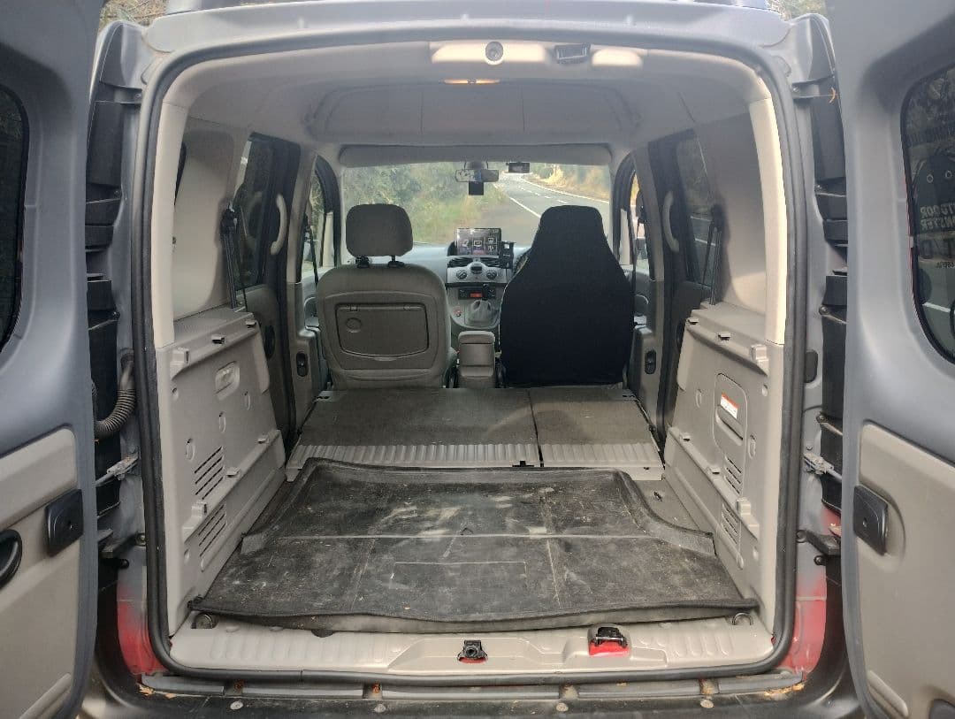 値下げ　Kangoo　ルノーカングー　kwk4m　アウトドア　釣り　ポーター等