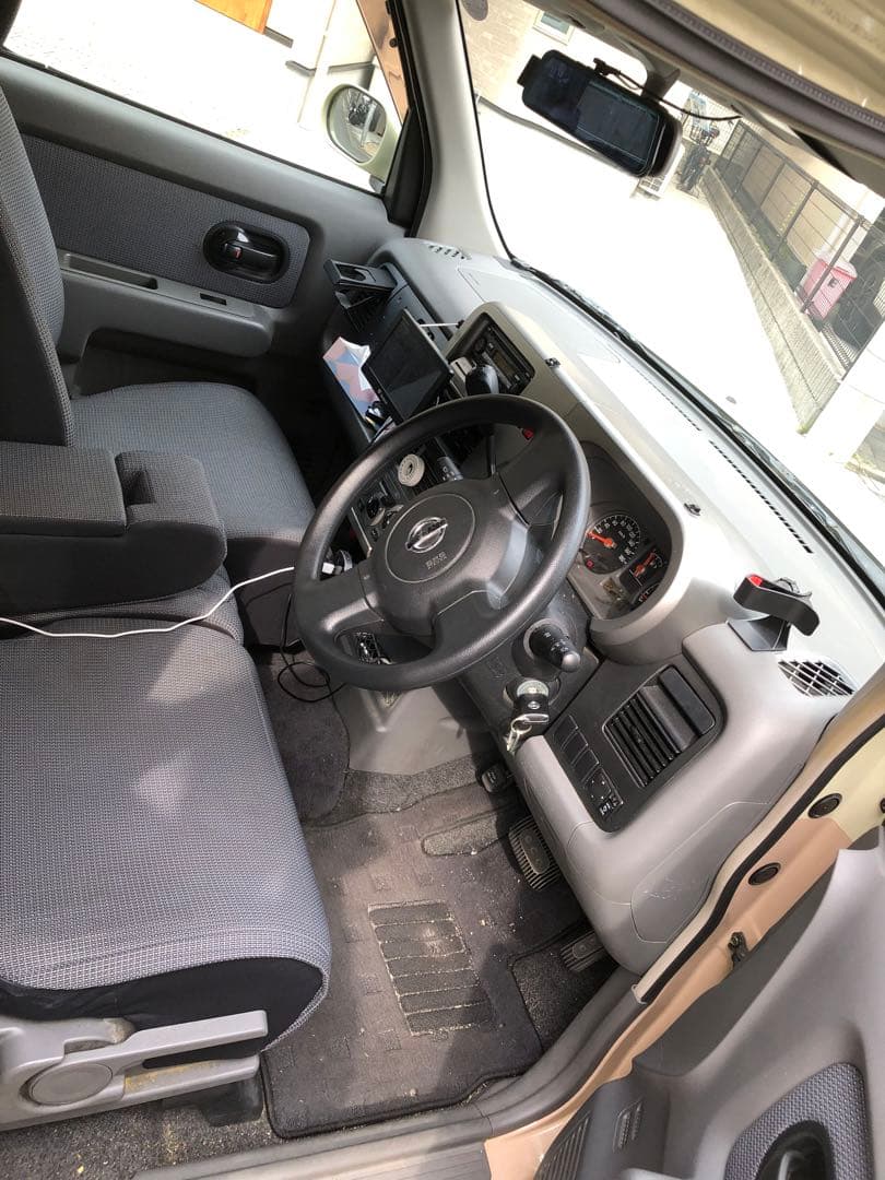 再出品　東大阪から　キューブ キュービック　Z11 世界に一台　日産 7人乗り