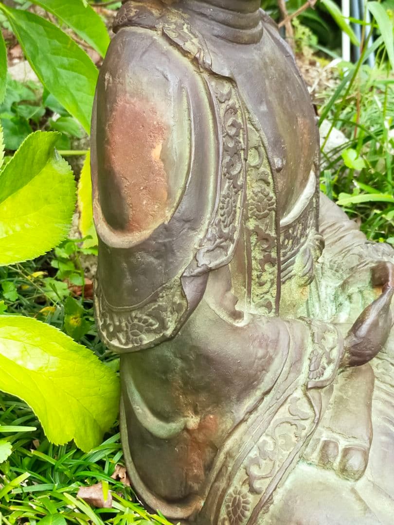 ♥古銅製　釈迦如来　座像　仏像　８.２ｋｇ　お釈迦様　大仏　観音像　骨董品