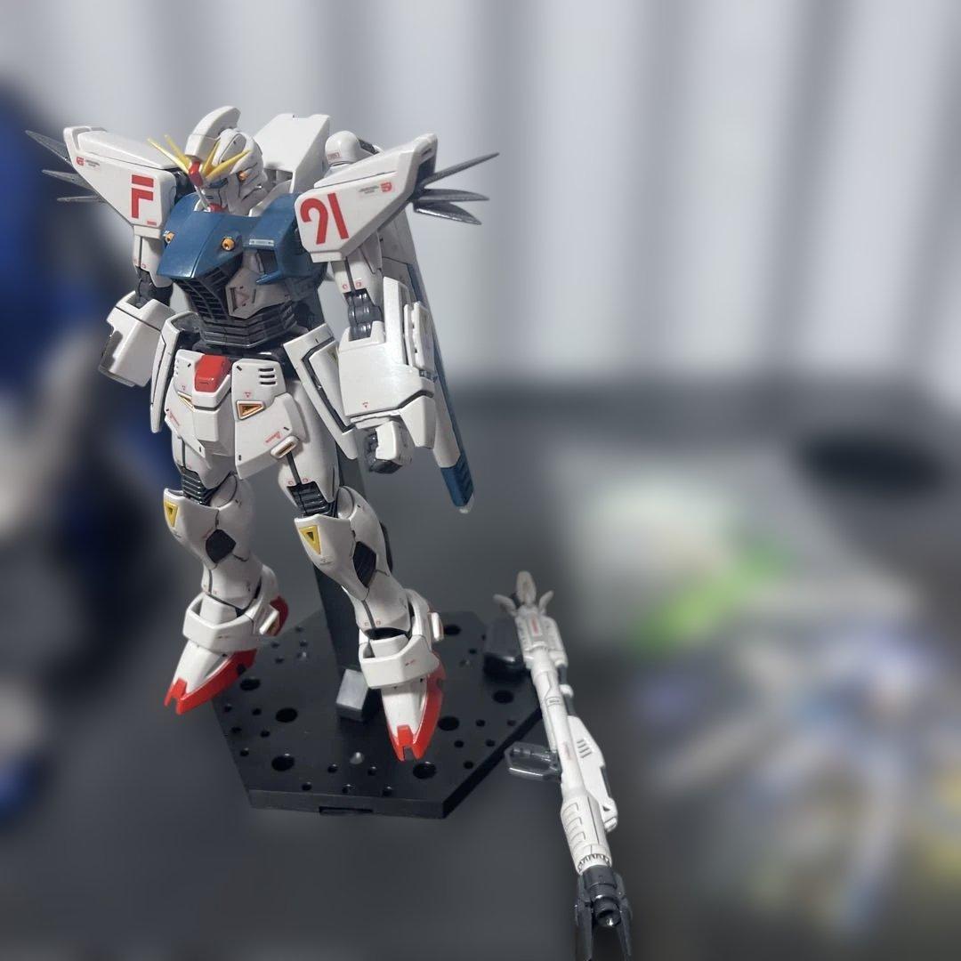 MGフリーダムガンダムVer.2.0 MGガンダムF91 Ver.2.0の2体