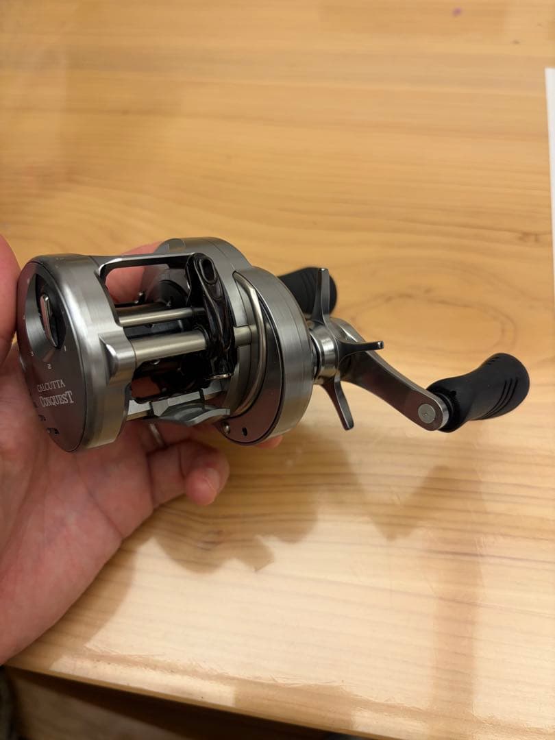 シマノ 20 カルカッタ コンクエスト DC 101 LEFT