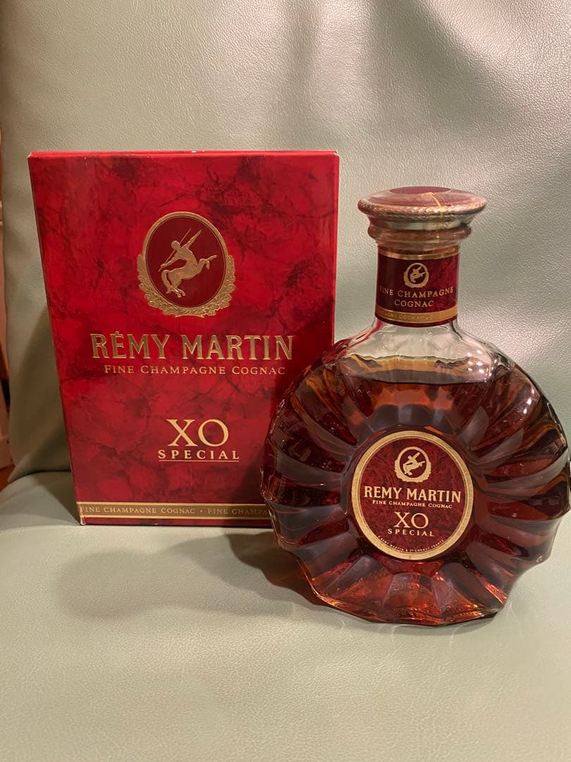 REMY MARTIN XO SPECIAL コニャック　750ml 未開封