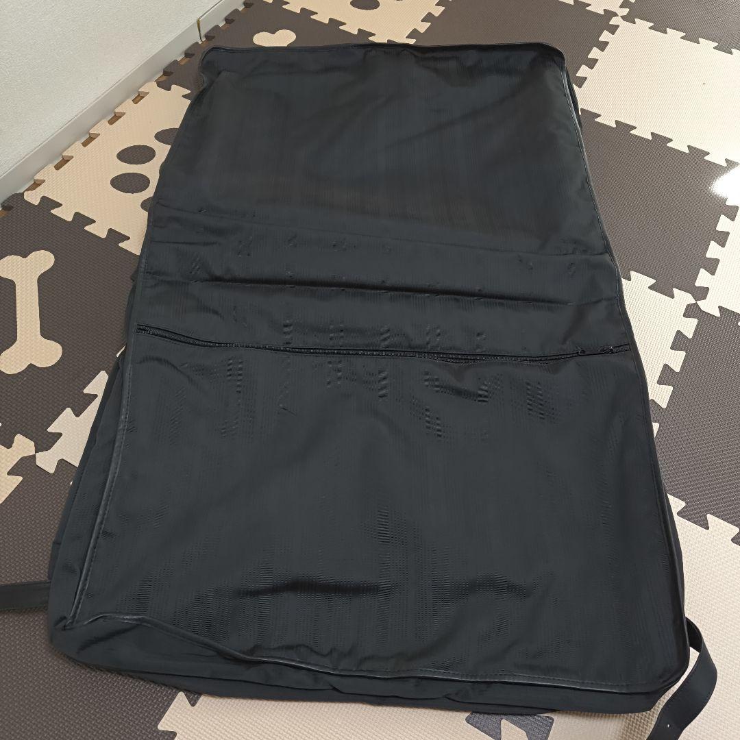 Versace ブラック ガーメントバッグ