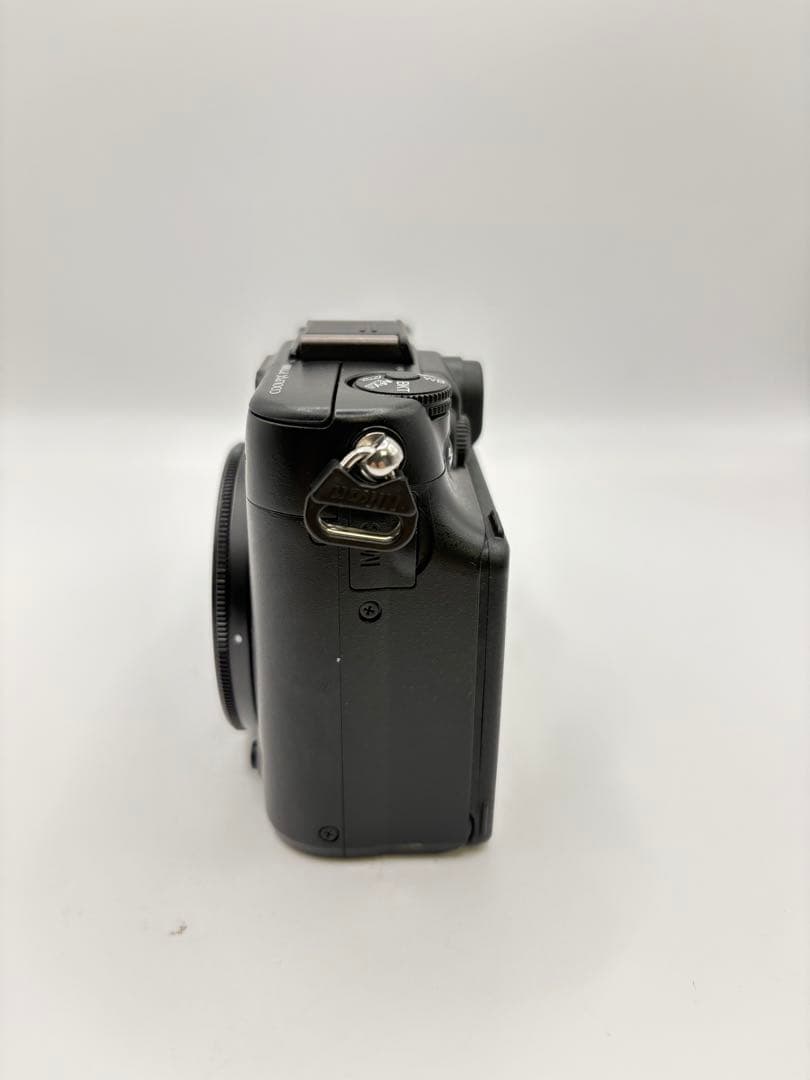 Nikon COOLPIX P7100 コンパクトデジタルカメラ