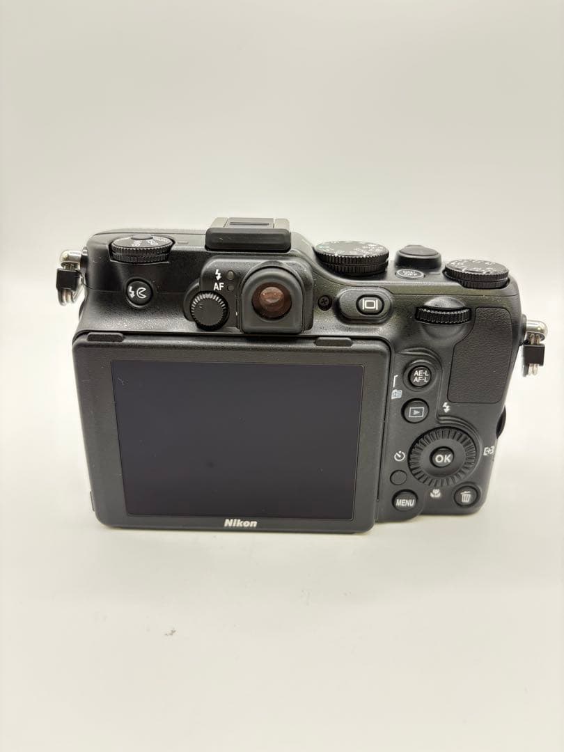 Nikon COOLPIX P7100 コンパクトデジタルカメラ